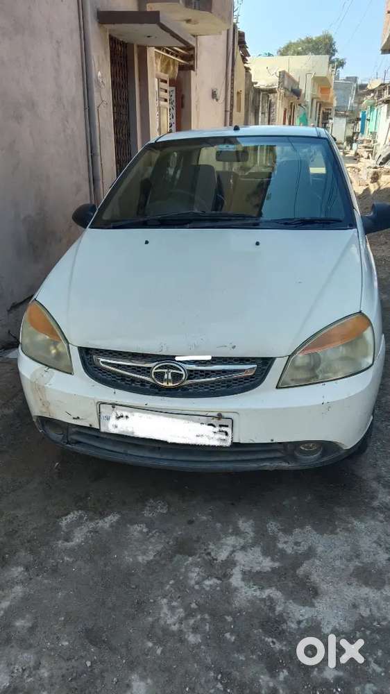 Power Steering 
   Power Window