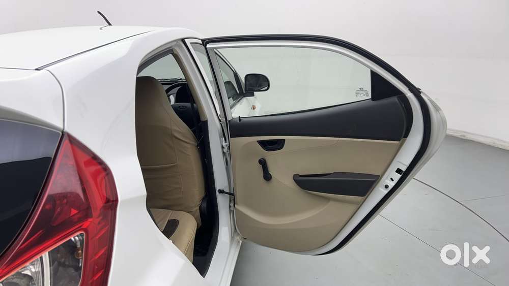 Hyundai Eon Era +, 2016, Petrol