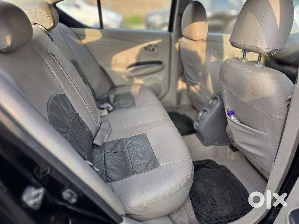 Nissan Sunny Xv, 2012, Petrol