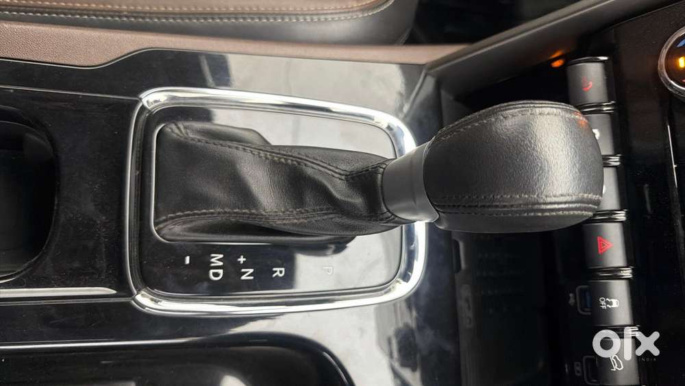 Mahindra Scorpio-n 2.0 Z8 L Petrol At 7 Str, 2024, Petrol
