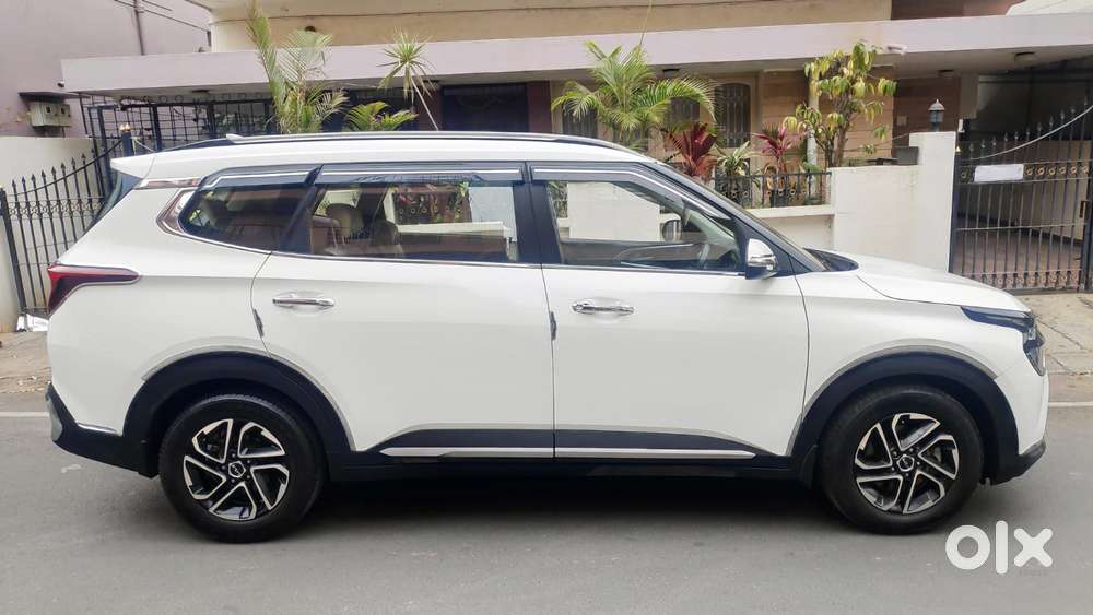 Kia Carens 1.4 Luxury Plus Dct 7 Str, 2022, Petrol