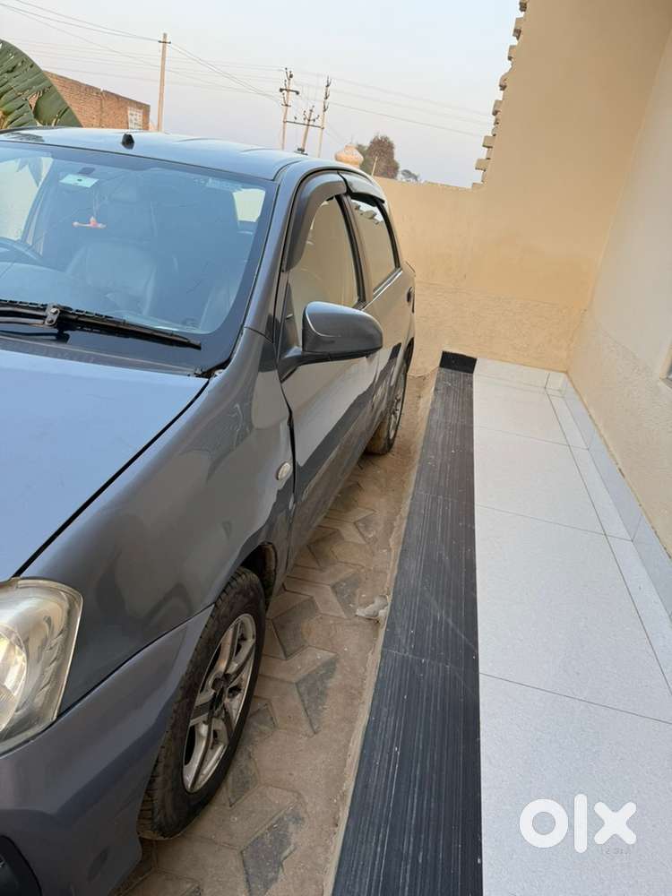 Toyota Diesel 2014 Car