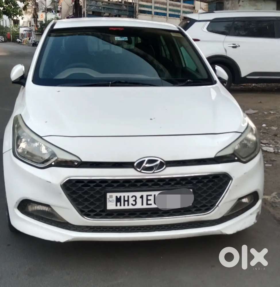 Hyundai New I20 2015 Diesel 100000 Km Driven
