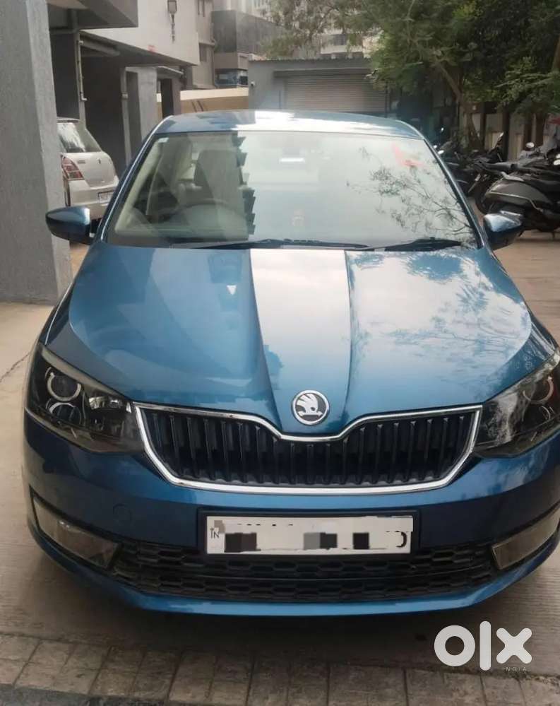 Skoda Rapid Elegance 1.6 Mpi Petrol 2017 Silk Blue﻿  Good Confor Sale.