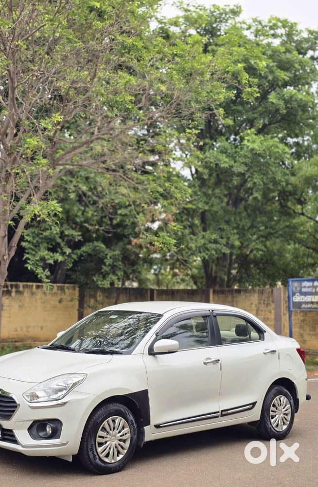 Maruti Suzuki Dzire 1.2 Vxi Amt, 2019, Petrol