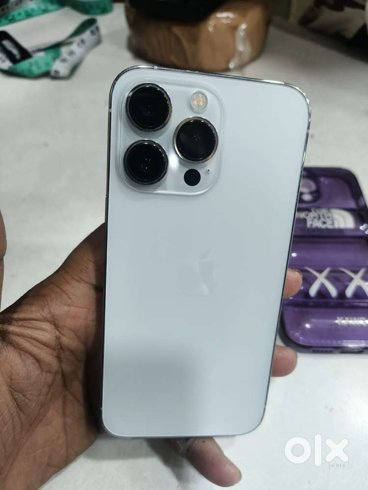 Iphone 13 pro 256gb ultimate condition with box