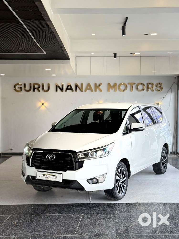 Toyota Innova Crysta 2.4 G Mt, 2016, Diesel
