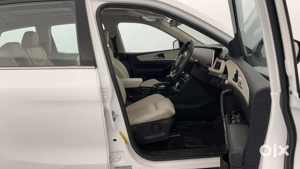 Mahindra Xuv700 2.2 Ax 7 Diesel Mt Str, 2022, Diesel