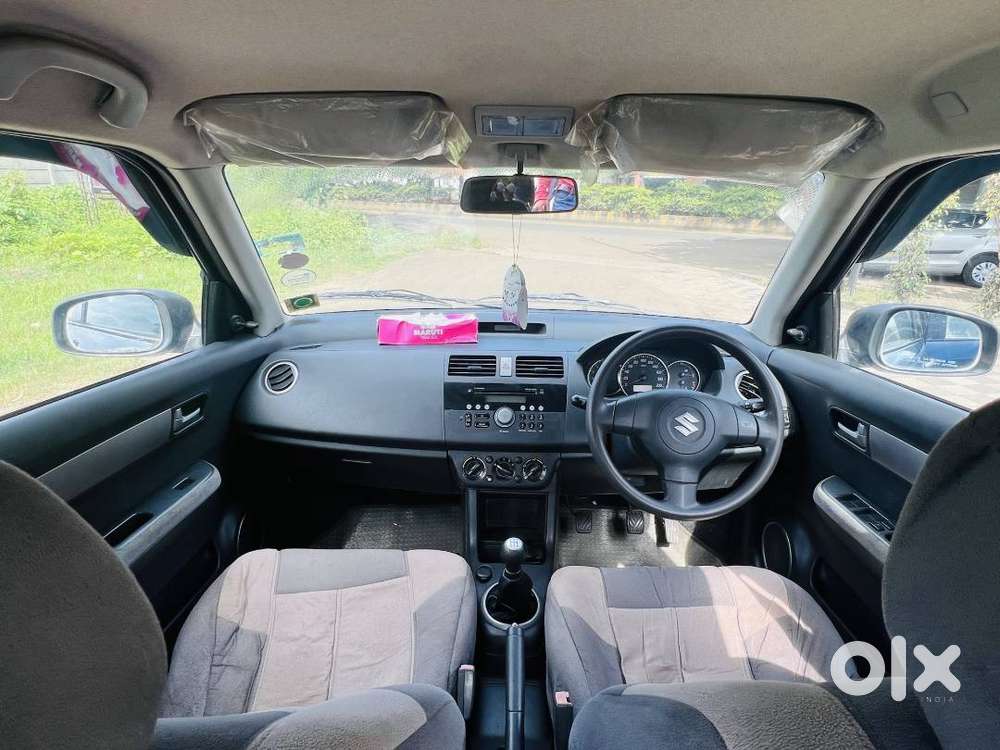 Maruti Suzuki Dzire 2009 Petrol 2000 Km Driven