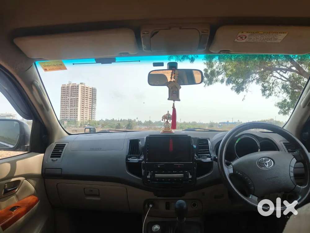 Toyota Fortuner 2009 Diesel 200000 Km Driven