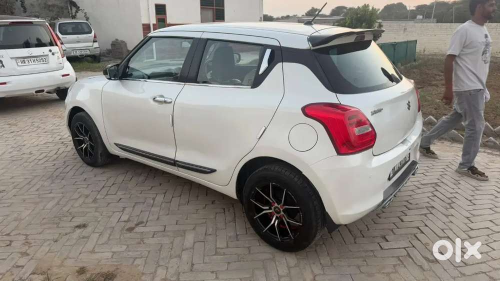 Maruti Suzuki Swift Vxi 2018