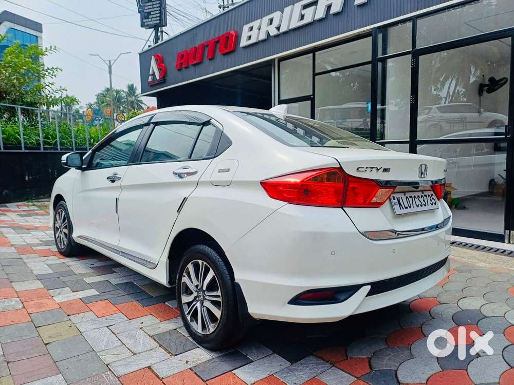 Honda City I-vtec V, 2019, Petrol