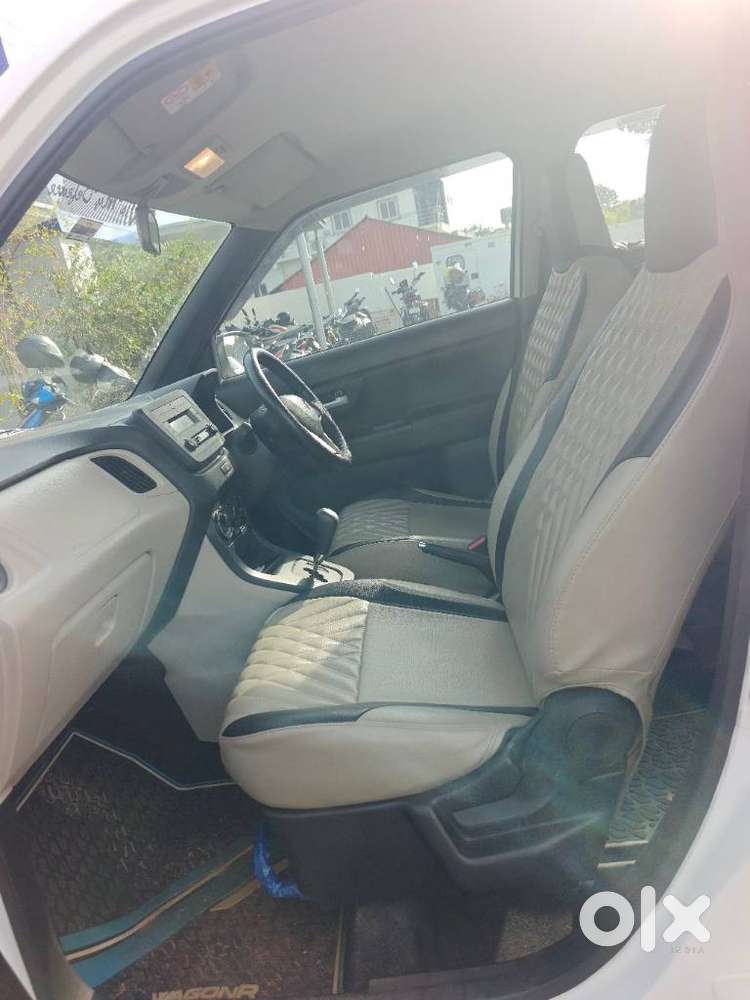 Maruti Suzuki Wagon R Vxi Amt1.2, 2023, Petrol
