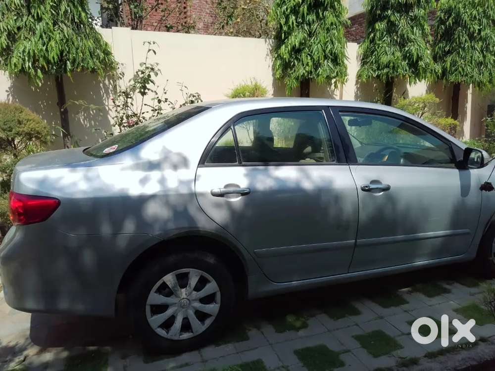 Toyota Corolla Altis 2010 Valid 2031 Pass