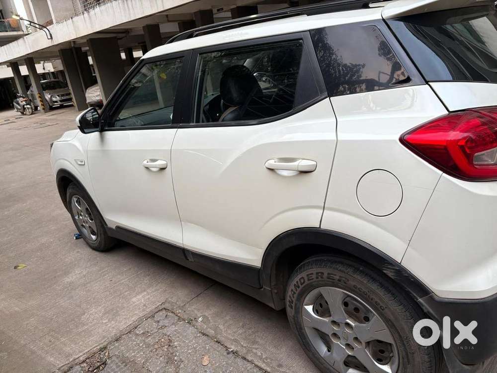 Mahindra Xuv300 2019 Petrol Well Maintained