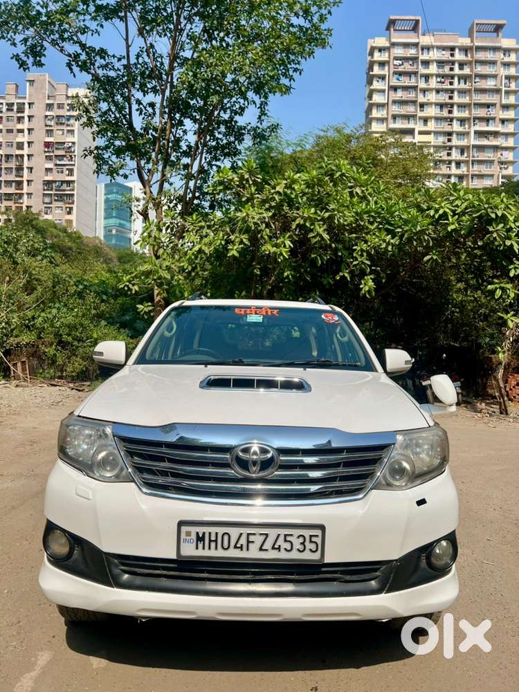 Toyota Fortuner Diesel 2013 Service Records