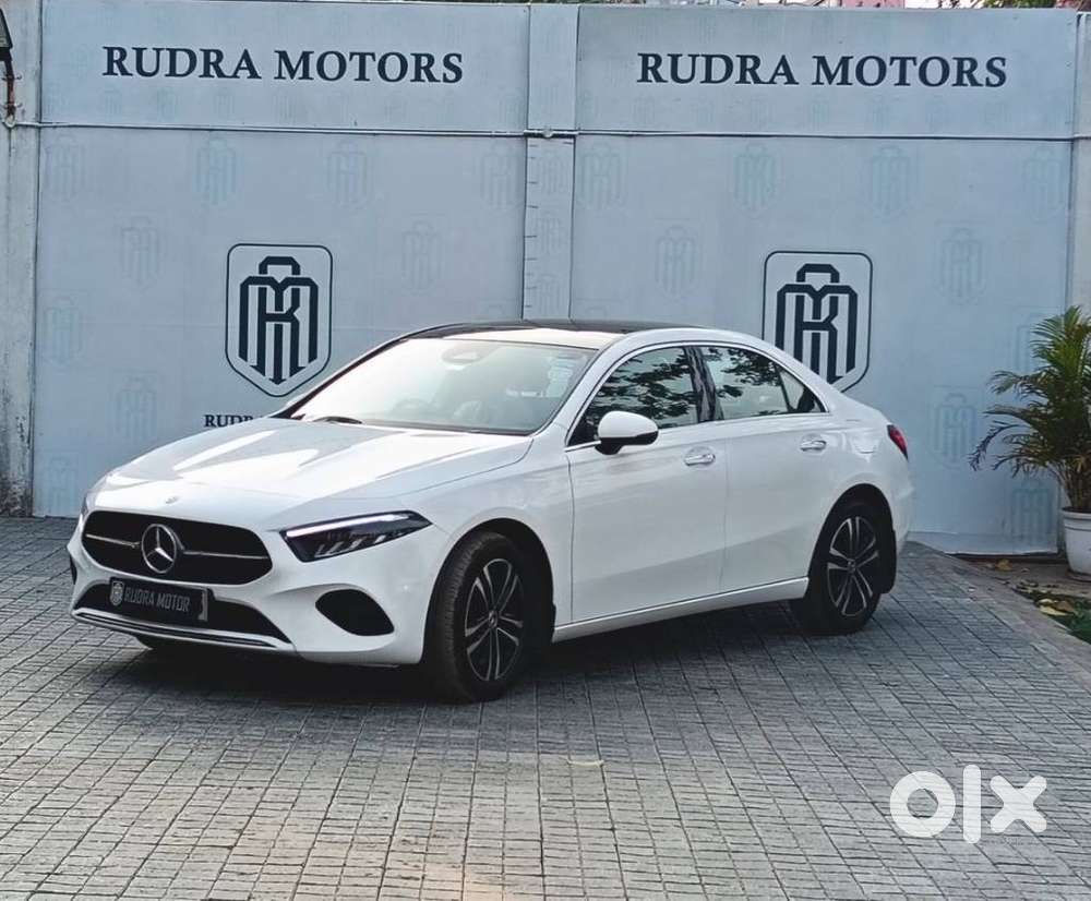 Mercedes-benz A-class Limousine 200, 2023, Petrol