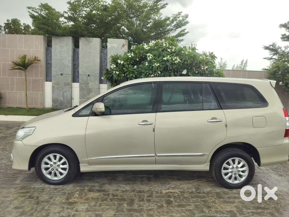 Toyota Innova 2.5 V 7 Str, 2015, Diesel