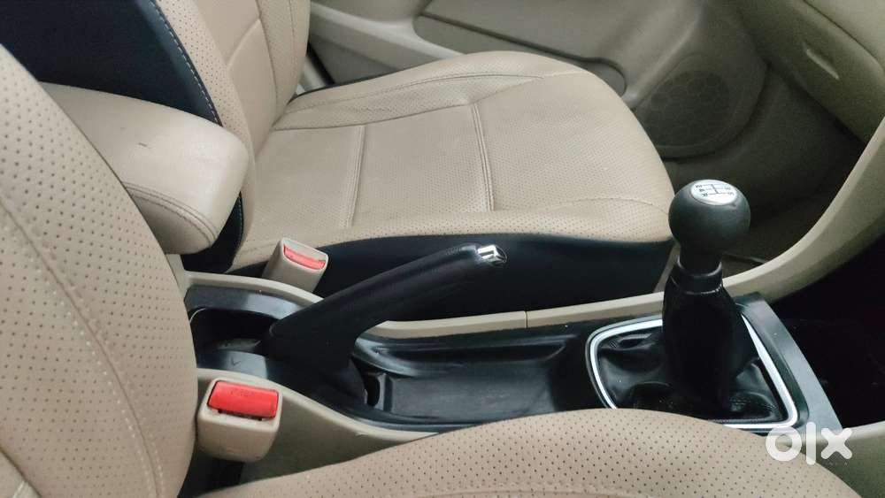 Maruti Suzuki Ciaz Zdi Shvs, 2016, Diesel