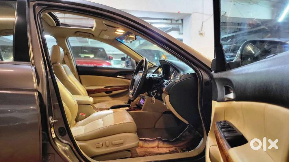 Honda Accord 2.4 Elegance Automatic, 2012, Petrol