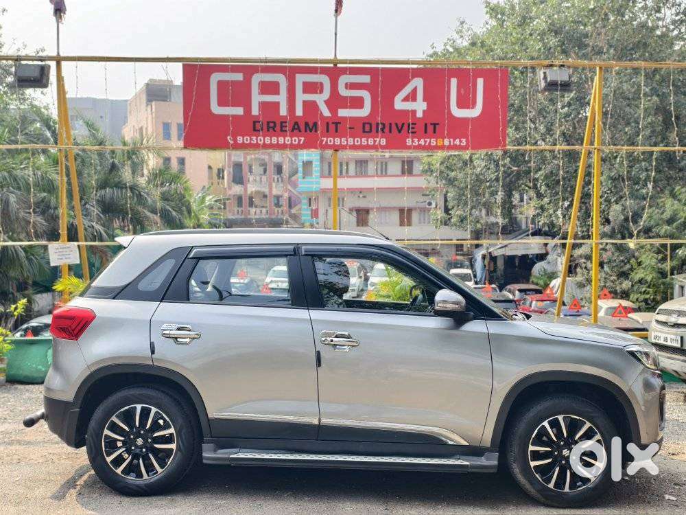 Maruti Suzuki Vitara Brezza Zxi + Mt Dual Tone, 2020, Petrol