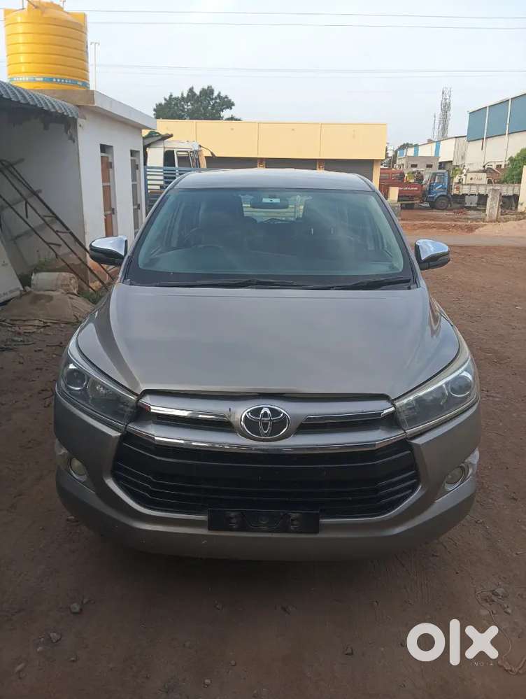 Toyota Innova Crysta 2017 Diesel Manual