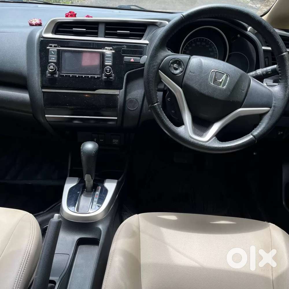 Honda Jazz V Cvt, 2016, Petrol