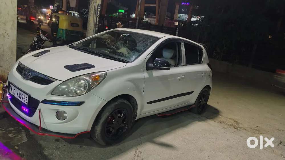 Hyundai I20 Spotz 2011 Petrol
