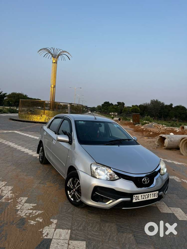 Toyota Etios G Exclusive 2013