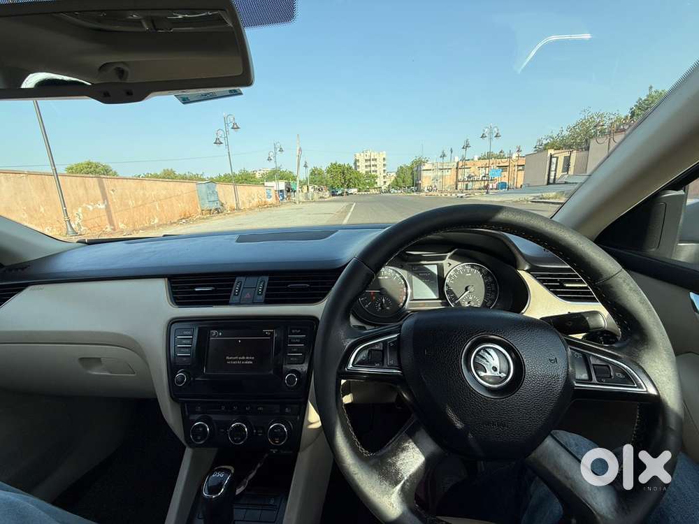 Skoda Octavia 2014 Diesel 80000 Km Driven