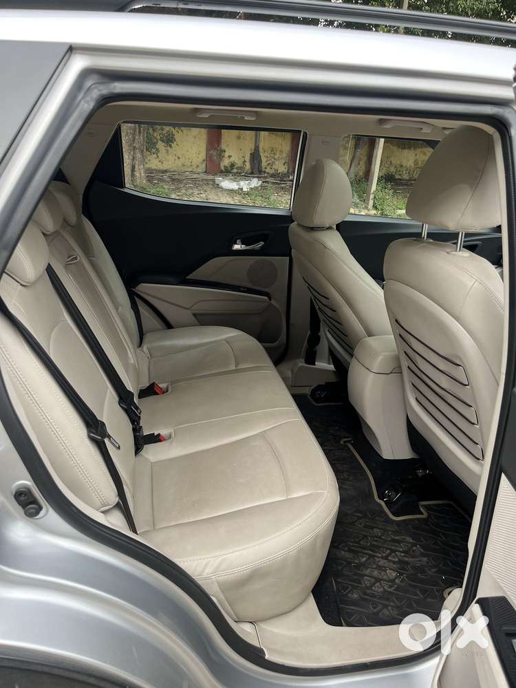 Mahindra Xuv300 W8 Option, 2020, Petrol