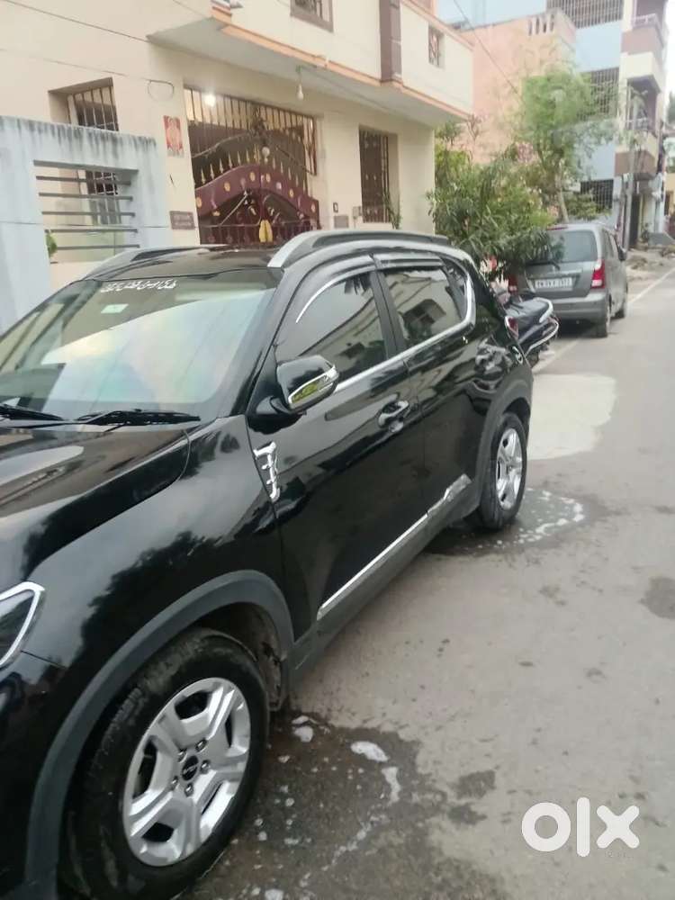 Kia Sonet 2024 Petrol 24000 Km Driven
