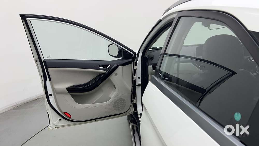 Tata Nexon 1.5 Revotorq Xza Plus S Amt, 2021, Petrol
