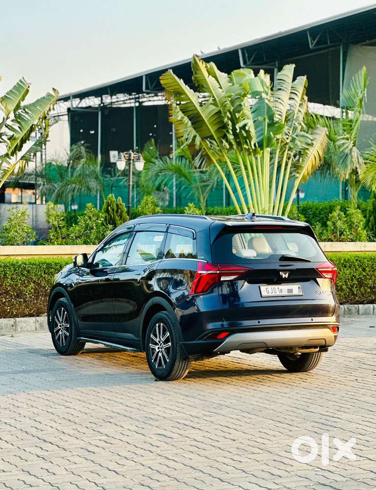 Mahindra Xuv700 2.0 Ax 7 Petrol At Luxury Pack Str, 2023, Petrol