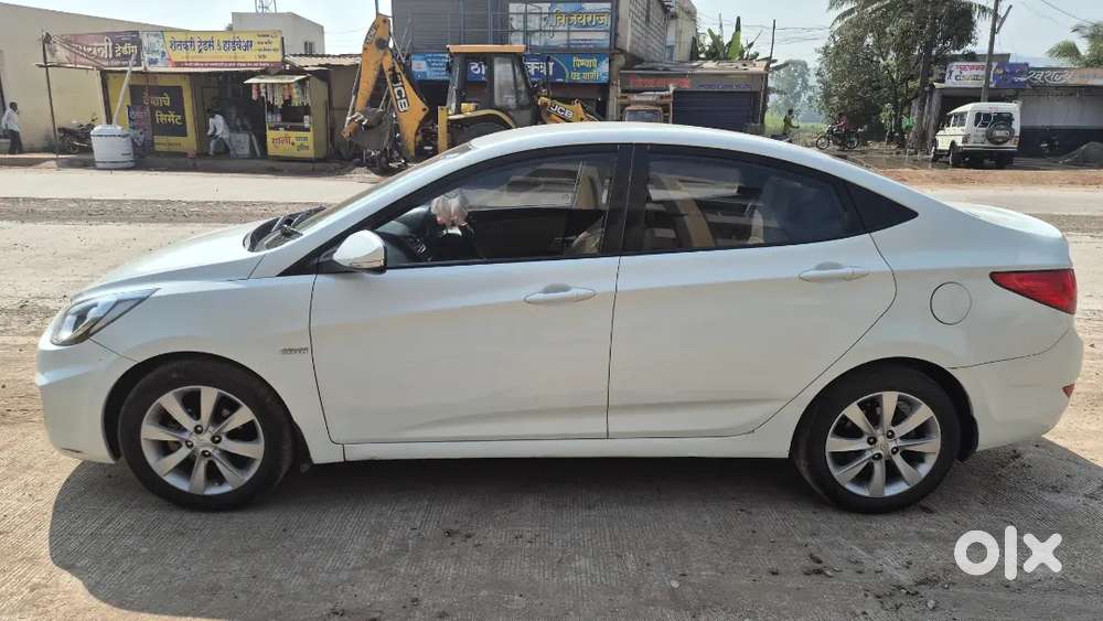 Hyundai Verna 1.6 Sx Crdi 2012