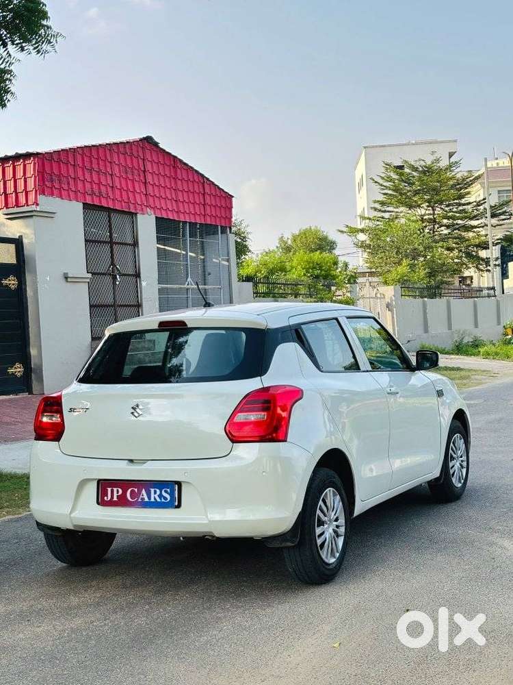 Maruti Suzuki Swift Lxi Optional-o, 2023, Petrol