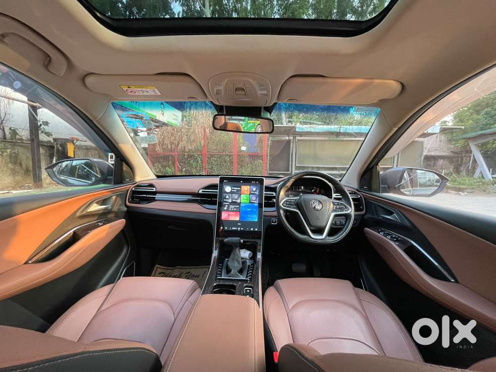 Mg Hector Plus Savvy Pro 1.5 Turbo Petrol Cvt 7 Str, 2024, Petrol