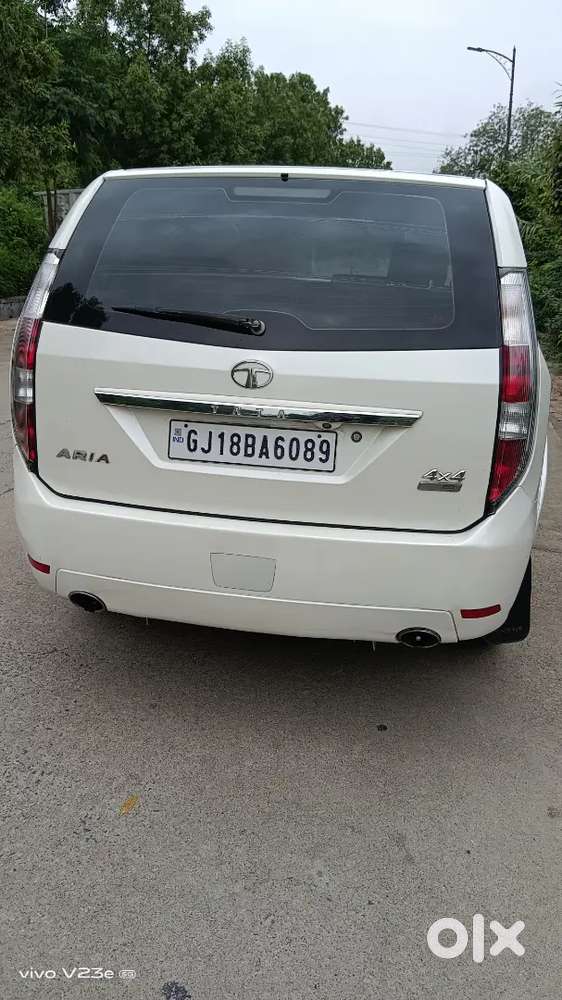 Tata Aria Pleasure 2013