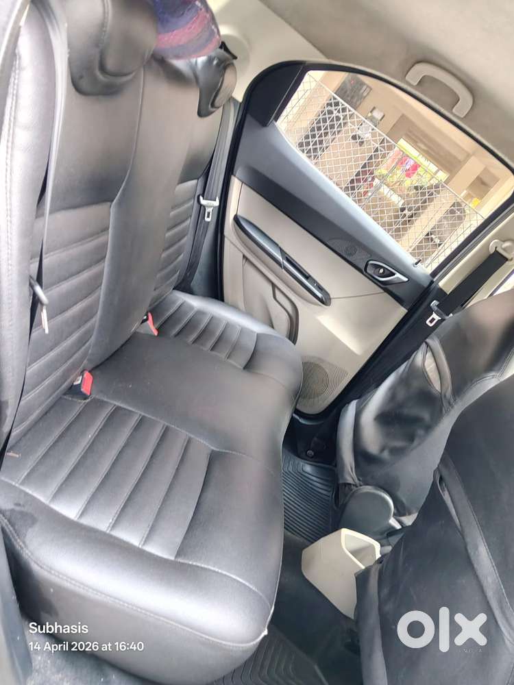 Tata Tiago 1.2 Revotron Xt, 2017, Petrol