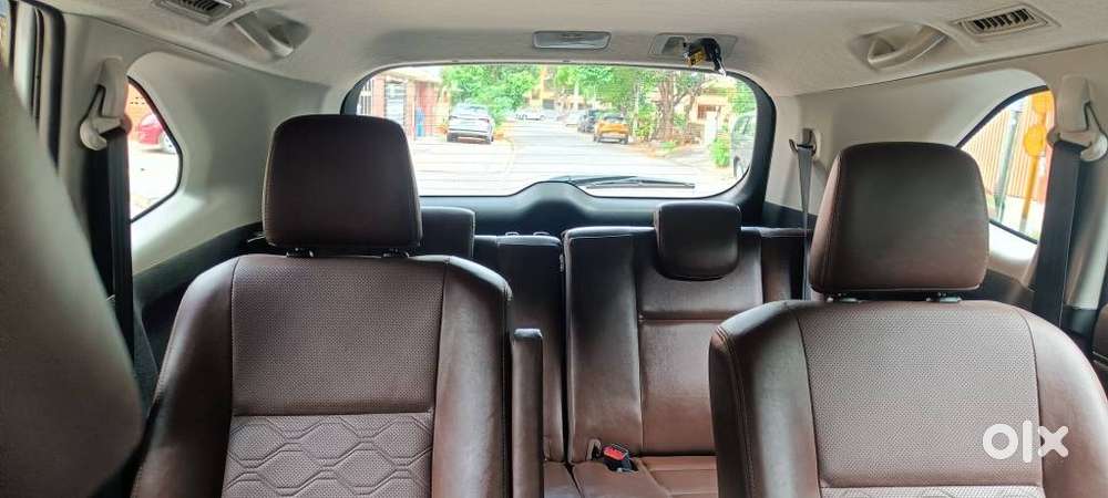Toyota Innova Hycross 2.0 Zx Hybrid 7 Str, 2024, Petrol