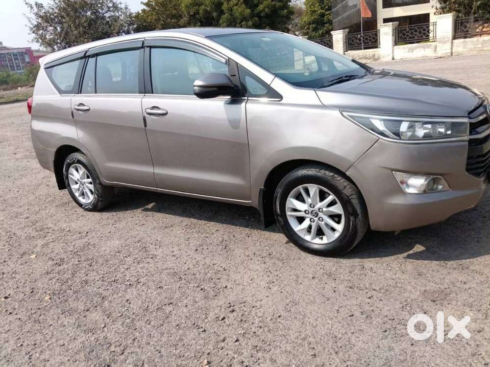 Toyota Innova Crysta 2.4 G Plus Mt 7 Str, 2018, Diesel