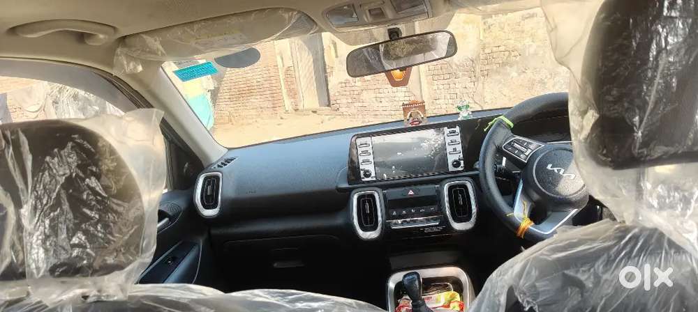 Kia Sonet G 2025 Petrol Manual 13000 Km Driven