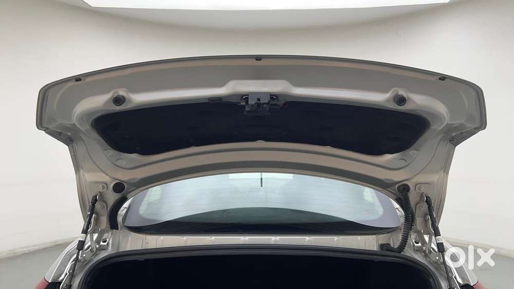 Tata Tigor Xz, 2018, Petrol
