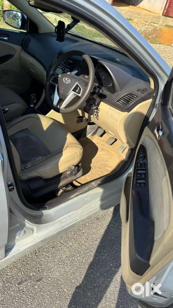 Hyundai Verna Diesel Manual 2012