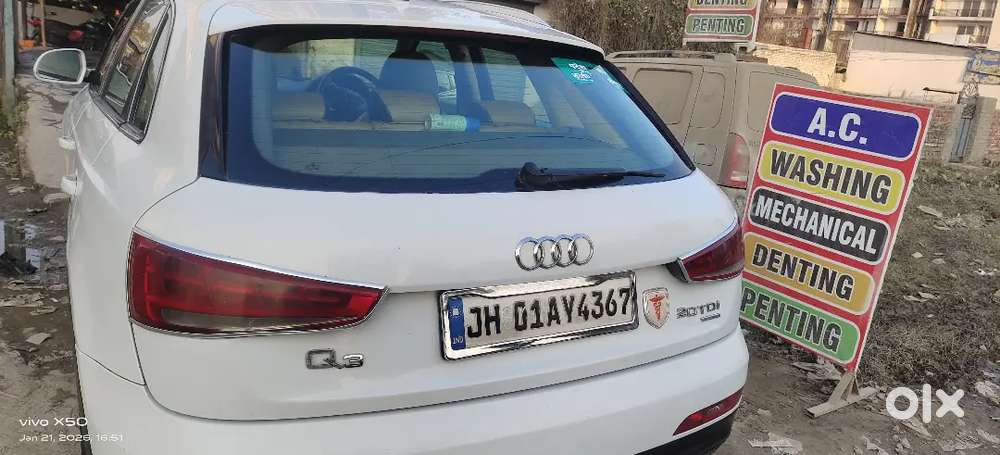 Audi Q3 2013 Diesel 110000 Km Driven