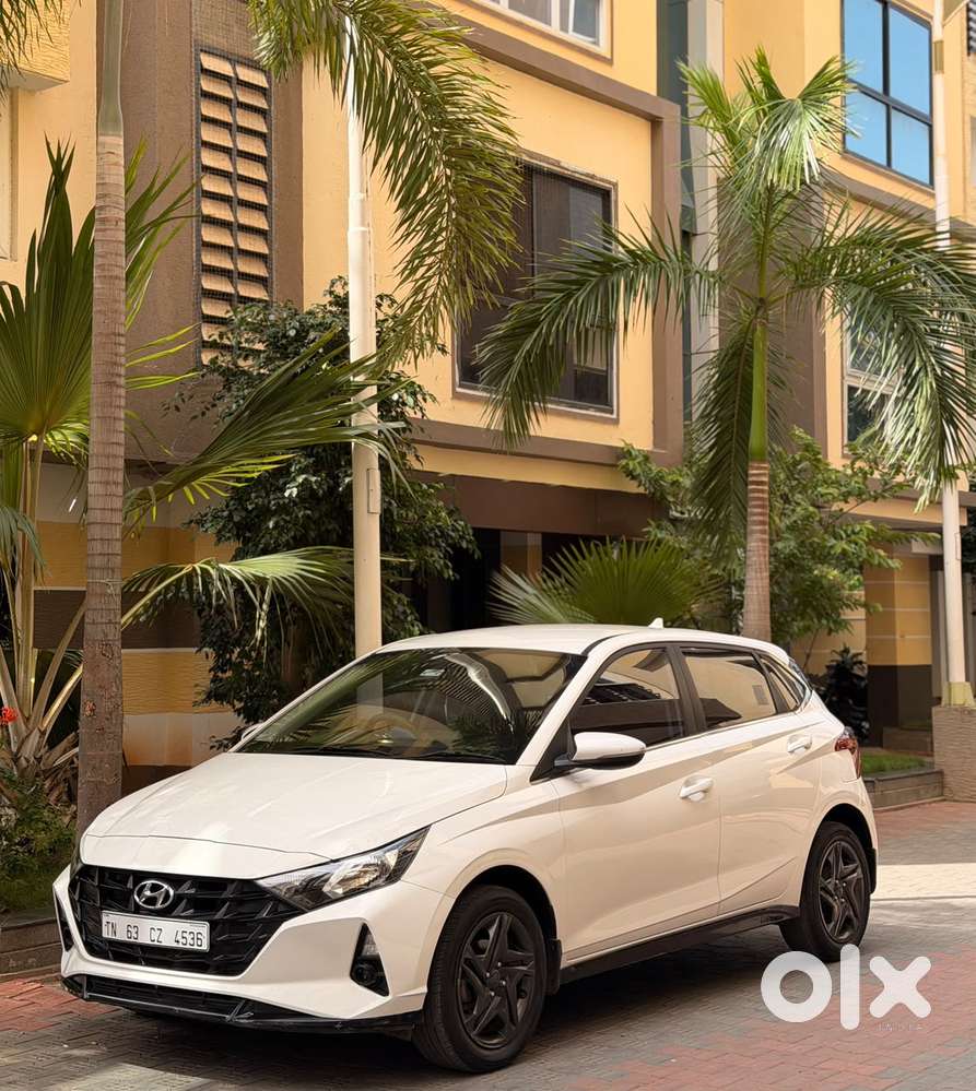 Hyundai I20 Sportz Plus Cvt, 2021, Petrol