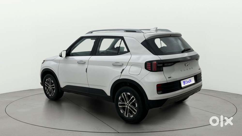 Hyundai Venue 1.0 Sx (o) Turbo Imt, 2023, Petrol