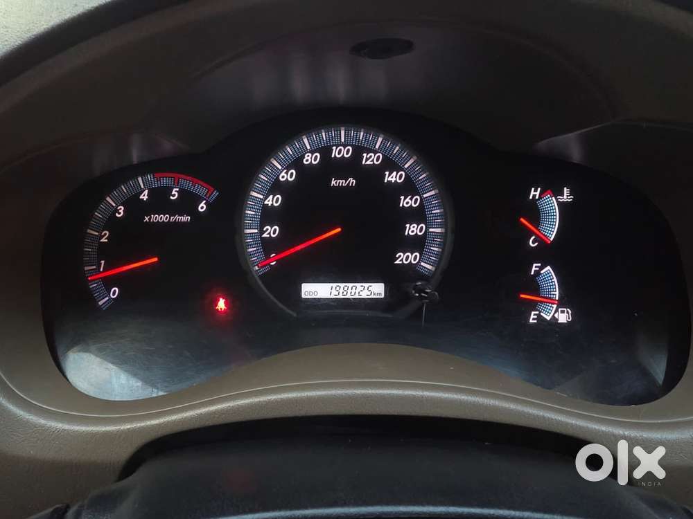 Toyota Innova 2.5 V 7 Str, 2015, Diesel