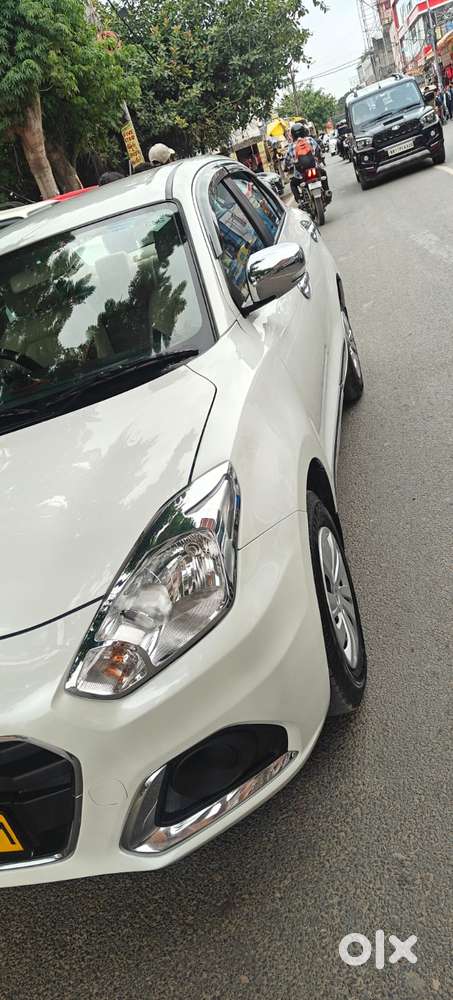Maruti Suzuki Dzire 1.2 Vxi, 2023, Cng & Hybrids