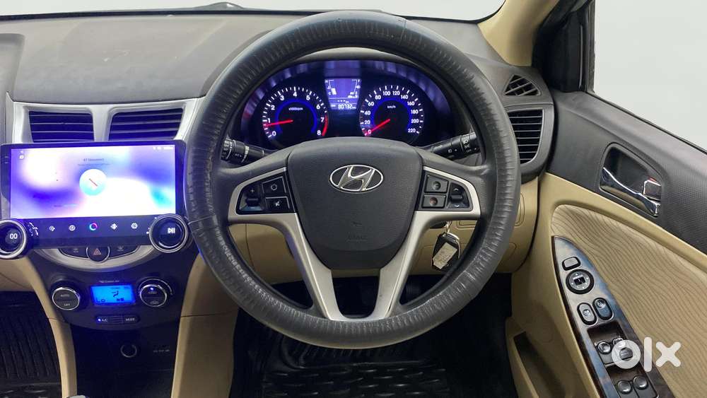 Hyundai Verna Fluidic 1.6 Vtvt Sx, 2014, Petrol